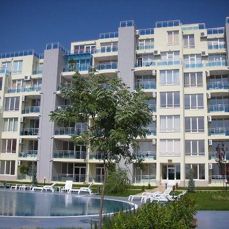 Oasis Suites Apartments And Studios Ravda Kültér fotó