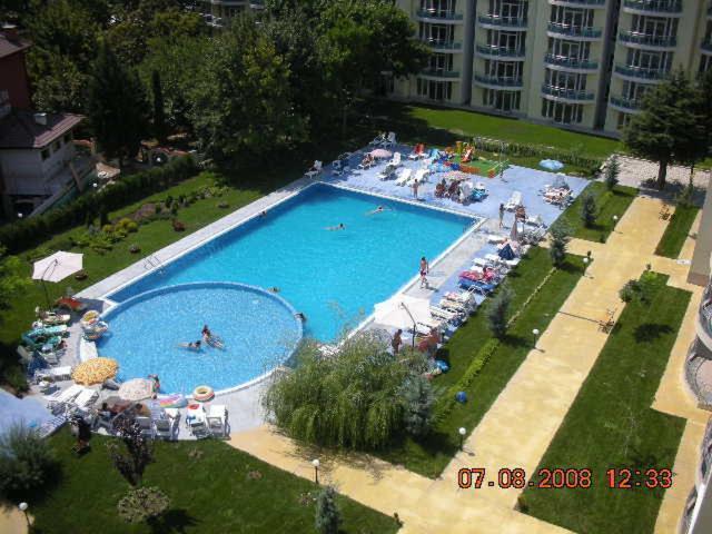 Oasis Suites Apartments And Studios Ravda Kültér fotó