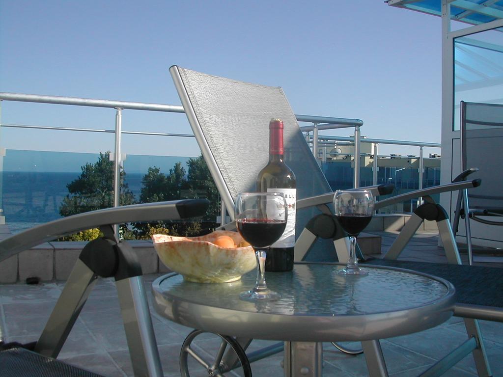 Oasis Suites Apartments And Studios Ravda Kültér fotó