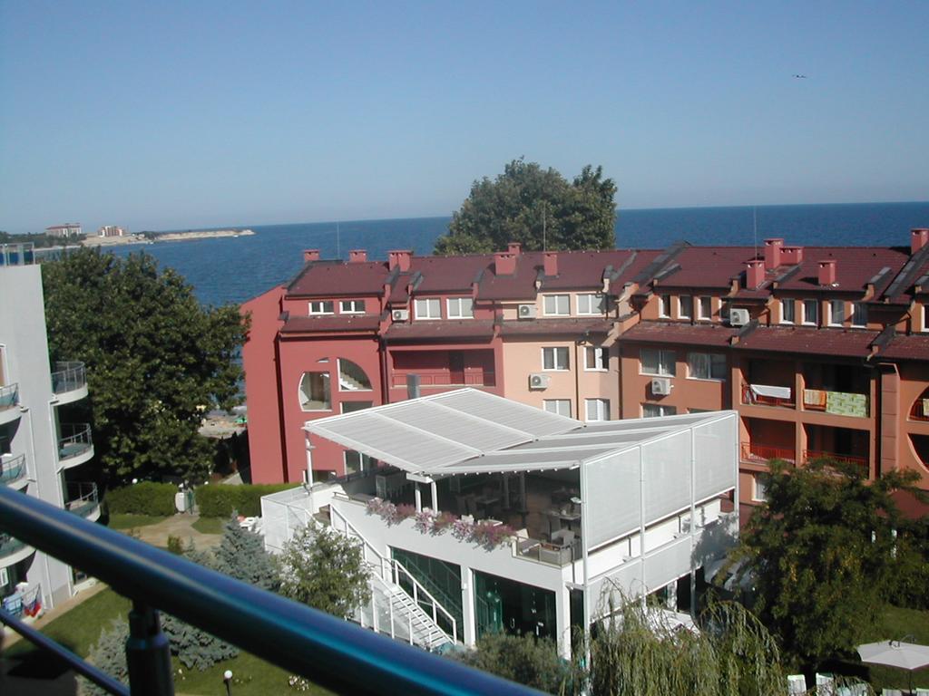 Oasis Suites Apartments And Studios Ravda Kültér fotó