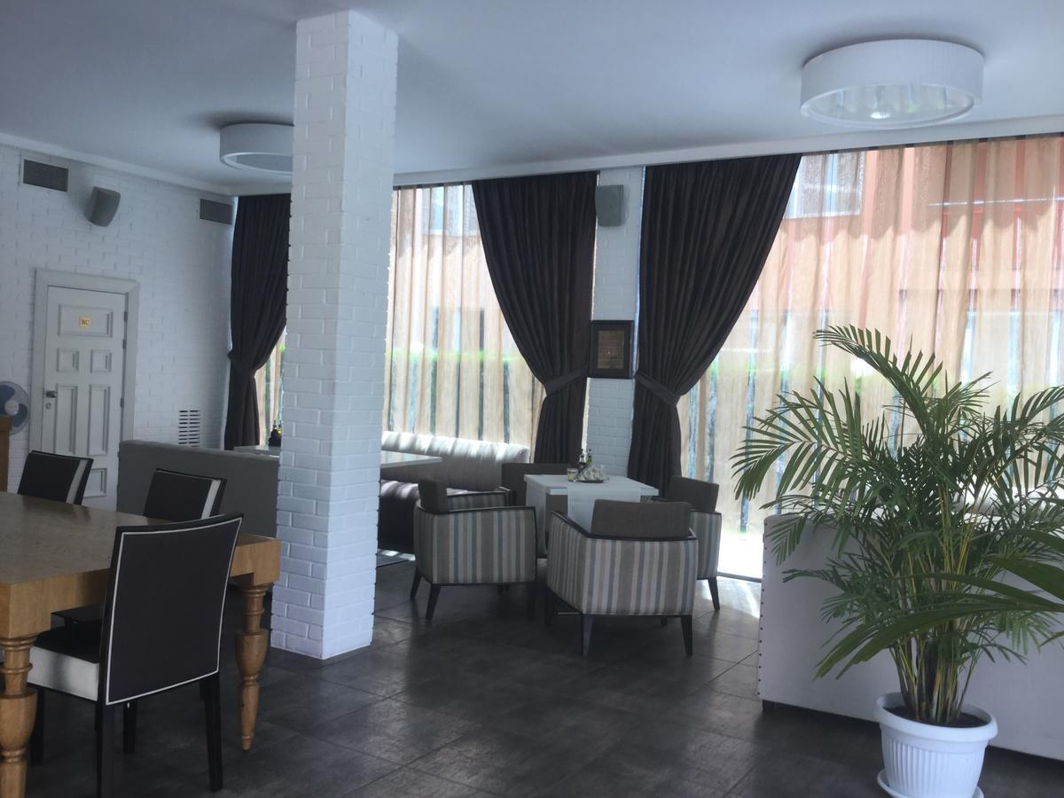 Oasis Suites Apartments And Studios Ravda Kültér fotó